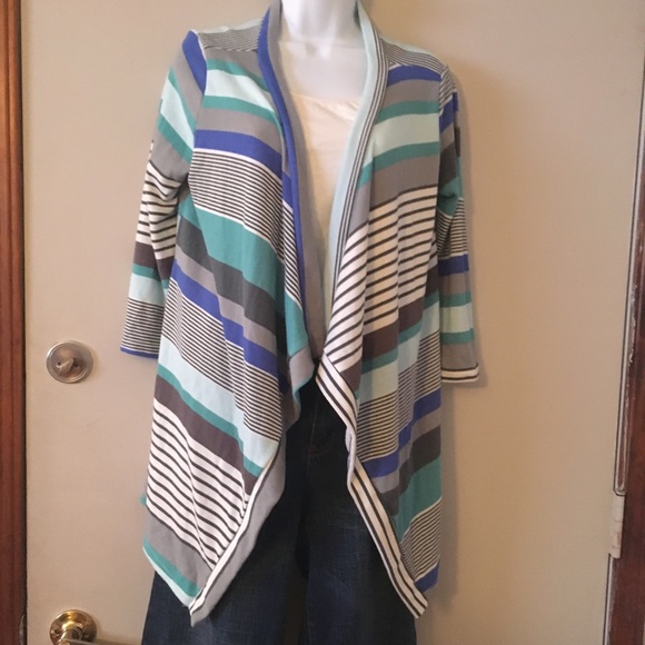 NWT Myobe 3/4 sleeve printed blue stripe cardigan - Picture 9 of 16